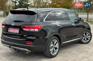 Внедорожник / Кроссовер Kia Sorento 2016 в 