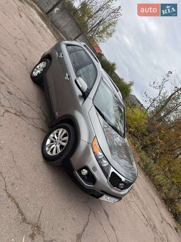 Внедорожник / Кроссовер Kia Sorento 2012 в Мене фото 12 Внедорожник / Кроссовер Kia Sorento 2012 в Мене