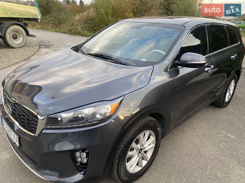 Внедорожник / Кроссовер Kia Sorento 2019 в Самборе фото 7 Внедорожник / Кроссовер Kia Sorento 2019 в Самборе