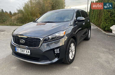 Внедорожник / Кроссовер Kia Sorento 2019 в 
