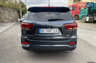 Внедорожник / Кроссовер Kia Sorento 2019 в 