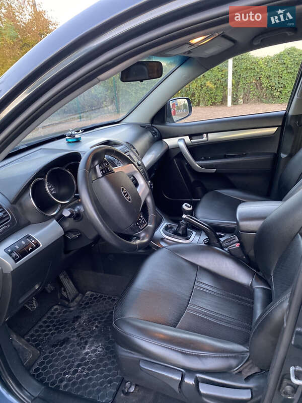 Внедорожник / Кроссовер Kia Sorento 2011 в Житомире фото 6 Внедорожник / Кроссовер Kia Sorento 2011 в Житомире