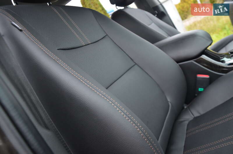 Внедорожник / Кроссовер Kia Sorento 2013 в Стрые