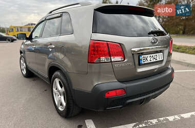 Внедорожник / Кроссовер Kia Sorento 2010 в 