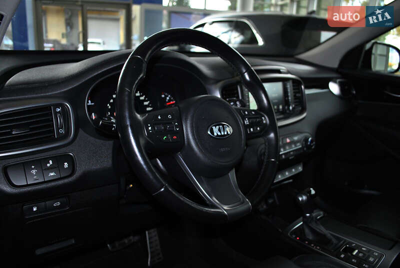 Внедорожник / Кроссовер Kia Sorento 2017 в Ровно