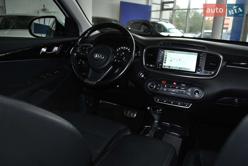 Внедорожник / Кроссовер Kia Sorento 2017 в Ровно