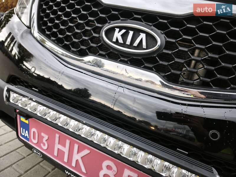 Позашляховик / Кросовер Kia Sorento 2011 в Ковелі