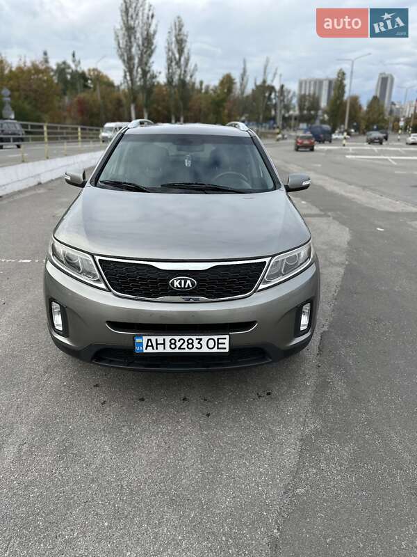 Внедорожник / Кроссовер Kia Sorento 2013 в Киеве