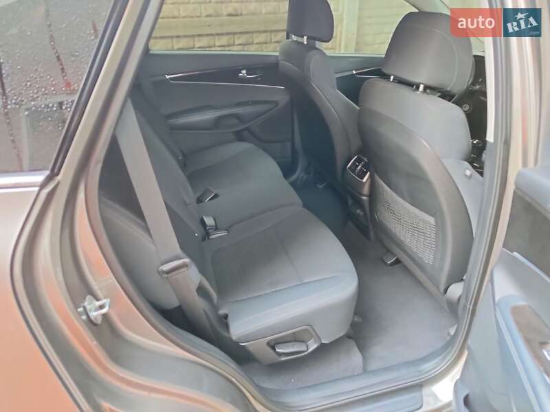 Позашляховик / Кросовер Kia Sorento 2016 в Білій Церкві фото 2 Позашляховик / Кросовер Kia Sorento 2016 в Білій Церкві