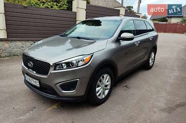 Внедорожник / Кроссовер Kia Sorento 2016 в 