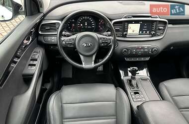 Внедорожник / Кроссовер Kia Sorento 2015 в 