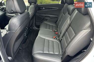 Внедорожник / Кроссовер Kia Sorento 2015 в 