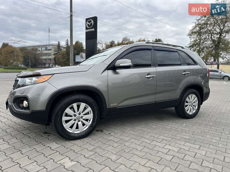 Внедорожник / Кроссовер Kia Sorento 2011 в Хмельницком