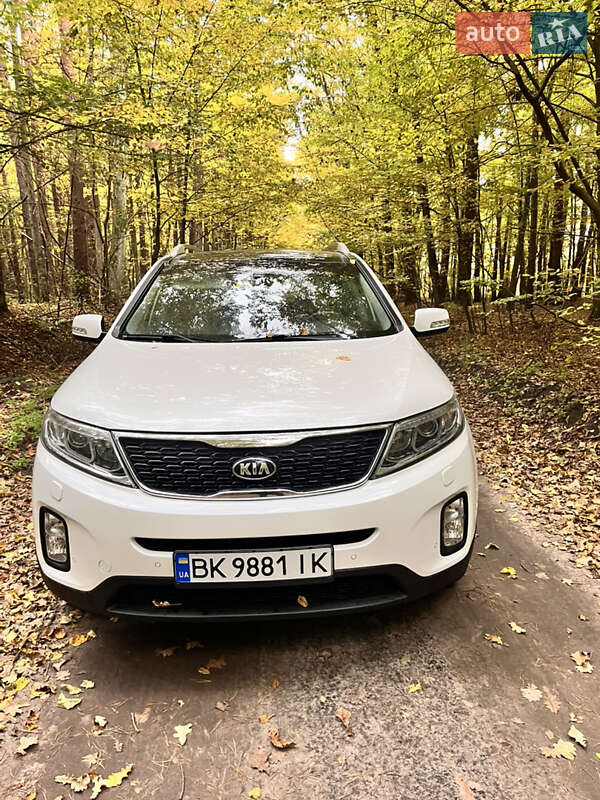 Позашляховик / Кросовер Kia Sorento 2014 в Радивиліві