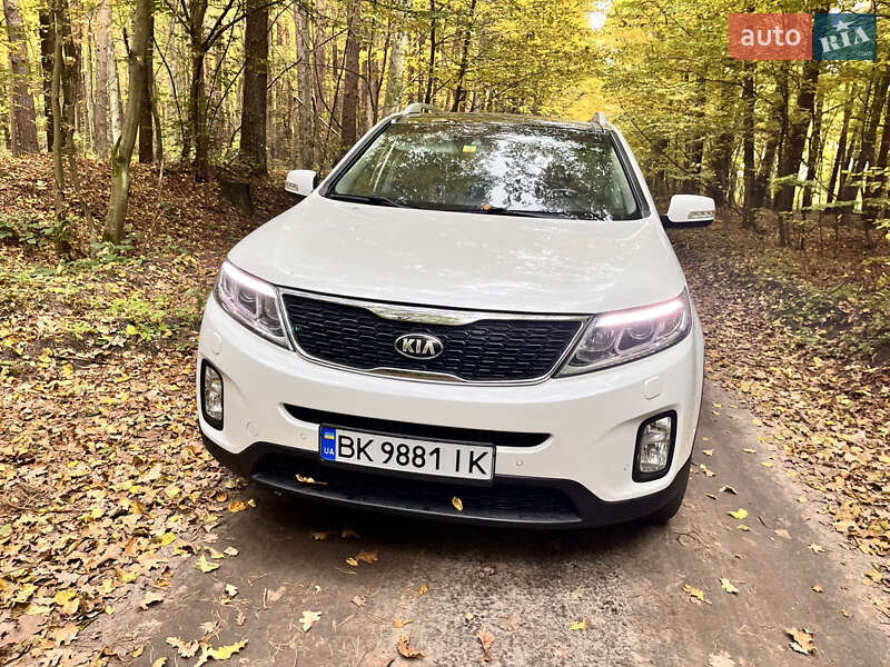 Позашляховик / Кросовер Kia Sorento 2014 в Радивиліві