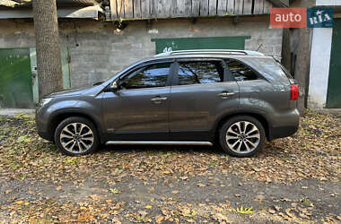 Позашляховик / Кросовер Kia Sorento 2014 в  фото 22 Позашляховик / Кросовер Kia Sorento 2014 в