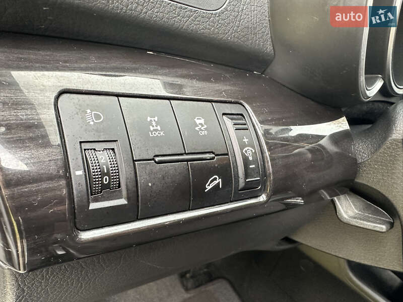 Позашляховик / Кросовер Kia Sorento 2009 в Хмельницькому