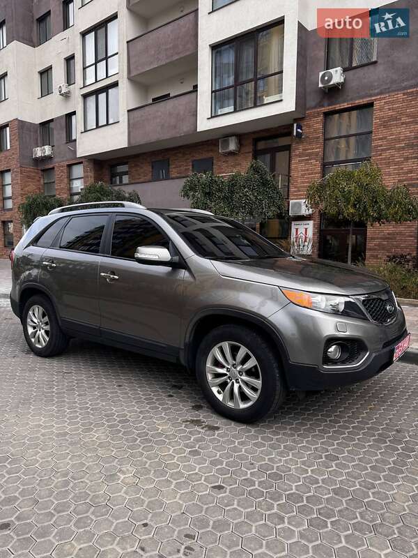 Позашляховик / Кросовер Kia Sorento 2012 в Одесі