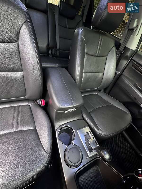 Позашляховик / Кросовер Kia Sorento 2012 в Одесі