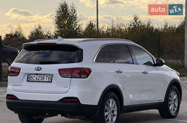 Внедорожник / Кроссовер Kia Sorento 2016 в 