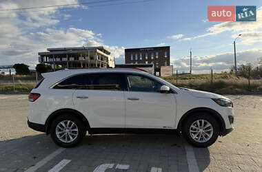 Внедорожник / Кроссовер Kia Sorento 2016 в 