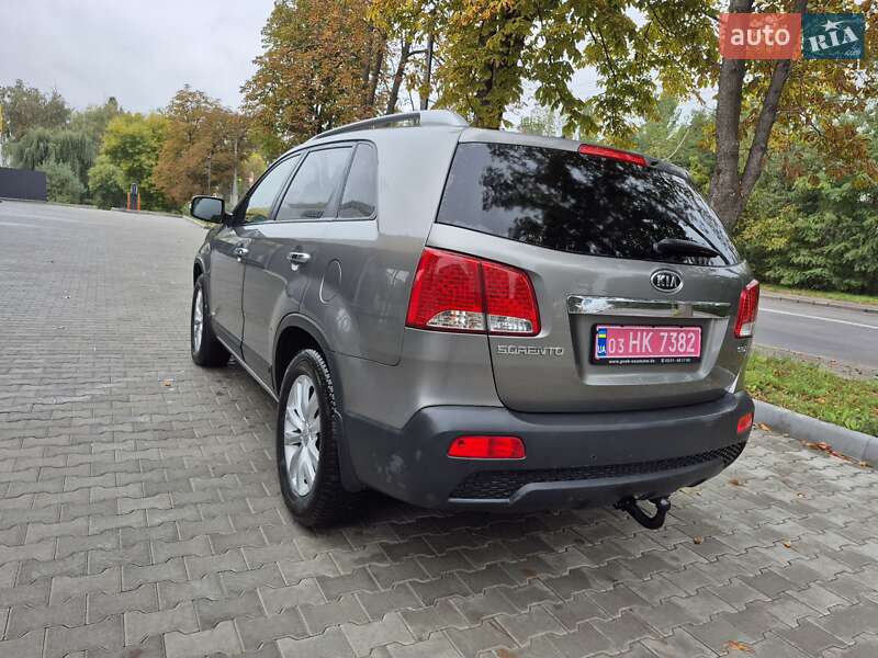 Внедорожник / Кроссовер Kia Sorento 2010 в Луцке фото 8 Внедорожник / Кроссовер Kia Sorento 2010 в Луцке