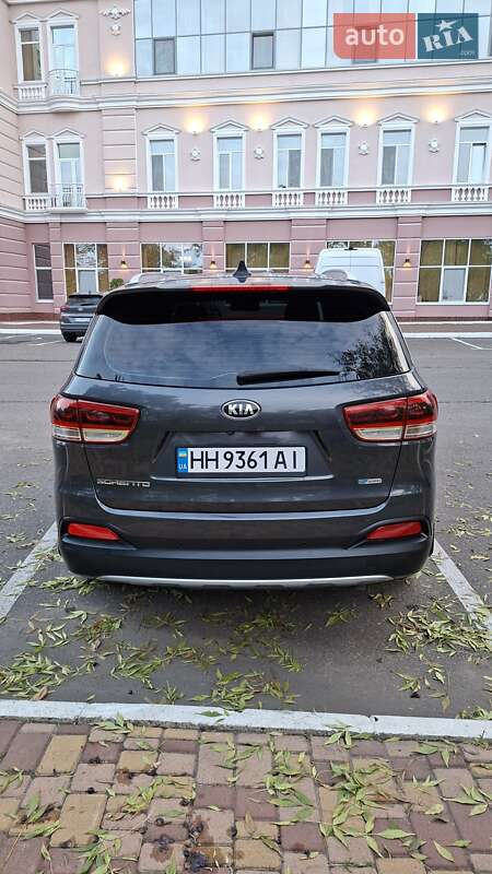 Внедорожник / Кроссовер Kia Sorento 2015 в Одессе фото 8 Внедорожник / Кроссовер Kia Sorento 2015 в Одессе
