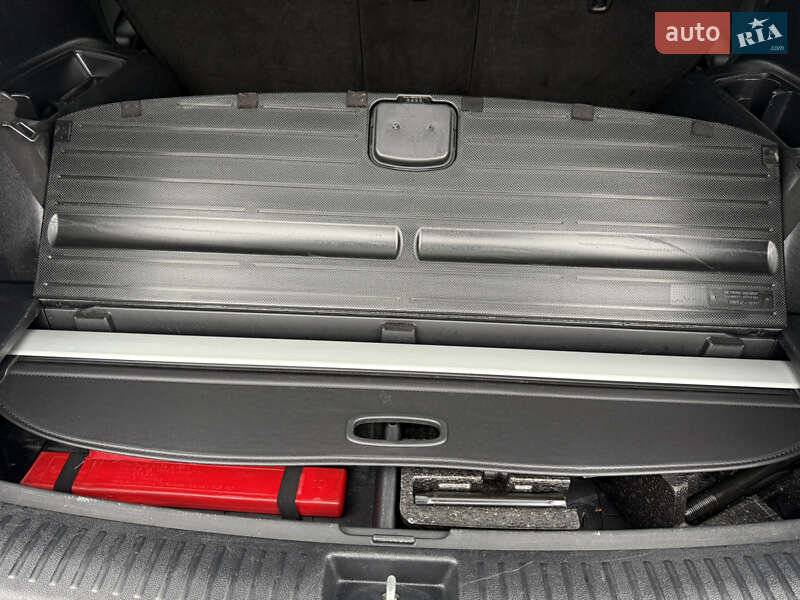 Внедорожник / Кроссовер Kia Sorento 2016 в Ровно