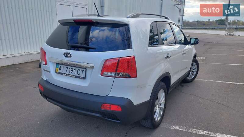 Внедорожник / Кроссовер Kia Sorento 2011 в Белгороде-Днестровском фото 11 Внедорожник / Кроссовер Kia Sorento 2011 в Белгороде-Днестровском