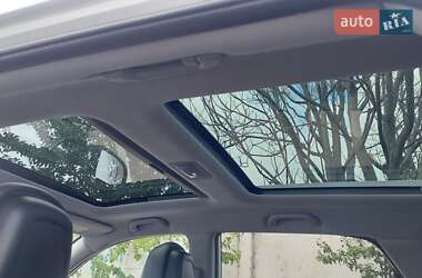 Позашляховик / Кросовер Kia Sorento 2011 в 