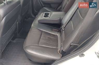 Позашляховик / Кросовер Kia Sorento 2011 в 