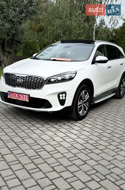 Внедорожник / Кроссовер Kia Sorento 2018 в 