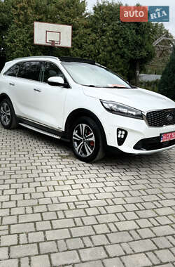 Внедорожник / Кроссовер Kia Sorento 2018 в 