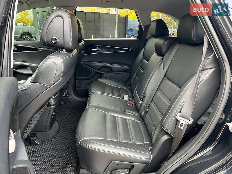 Внедорожник / Кроссовер Kia Sorento 2015 в Киеве фото 9 Внедорожник / Кроссовер Kia Sorento 2015 в Киеве