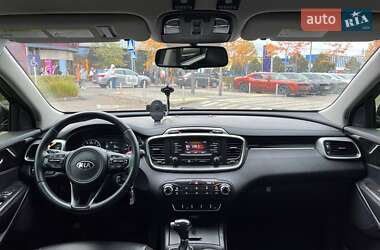 Внедорожник / Кроссовер Kia Sorento 2015 в 