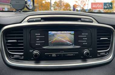 Внедорожник / Кроссовер Kia Sorento 2015 в 