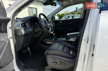 Позашляховик / Кросовер Kia Sorento 2016 в  фото 55 Позашляховик / Кросовер Kia Sorento 2016 в