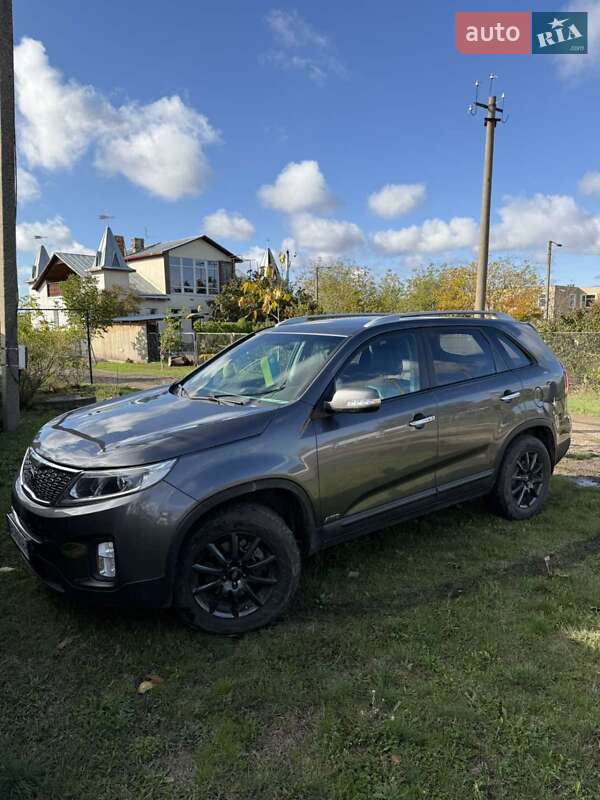 Позашляховик / Кросовер Kia Sorento 2013 в Южноукраїнську