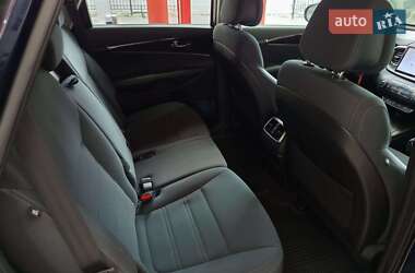 Внедорожник / Кроссовер Kia Sorento 2016 в 