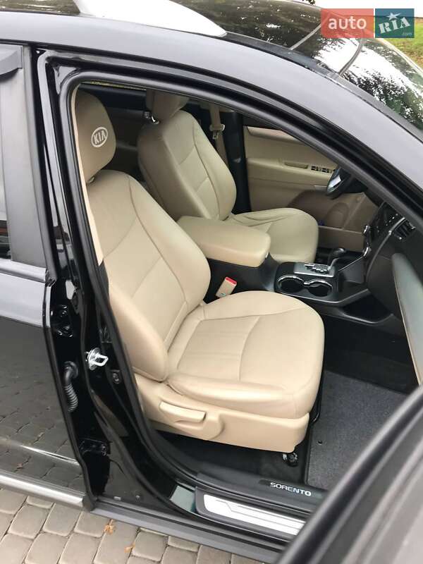 Позашляховик / Кросовер Kia Sorento 2012 в Вінниці