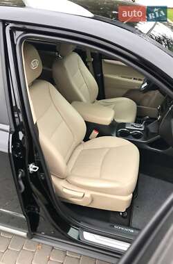Внедорожник / Кроссовер Kia Sorento 2012 в 