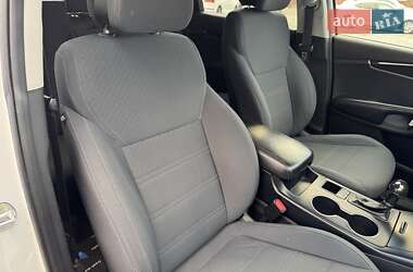 Позашляховик / Кросовер Kia Sorento 2015 в  фото 35 Позашляховик / Кросовер Kia Sorento 2015 в