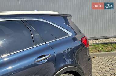 Внедорожник / Кроссовер Kia Sorento 2019 в 