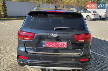 Внедорожник / Кроссовер Kia Sorento 2019 в 