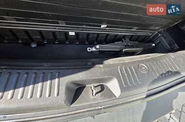 Внедорожник / Кроссовер Kia Sorento 2012 в 
