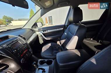 Внедорожник / Кроссовер Kia Sorento 2012 в 