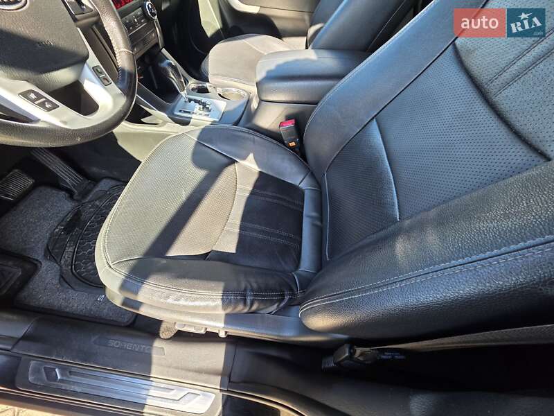 Позашляховик / Кросовер Kia Sorento 2012 в Івано-Франківську фото 89 Позашляховик / Кросовер Kia Sorento 2012 в Івано-Франківську