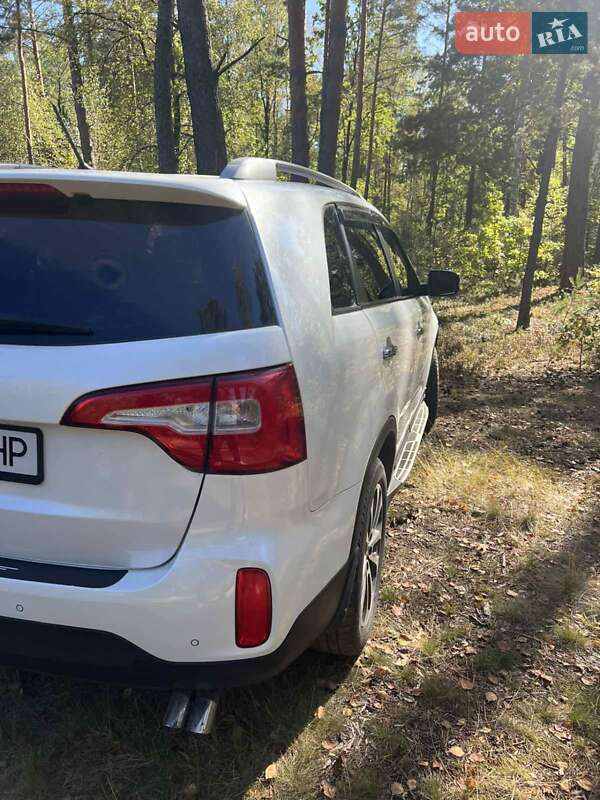 Позашляховик / Кросовер Kia Sorento 2013 в Житомирі