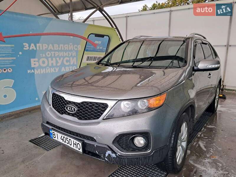 Позашляховик / Кросовер Kia Sorento 2010 в Лубнах