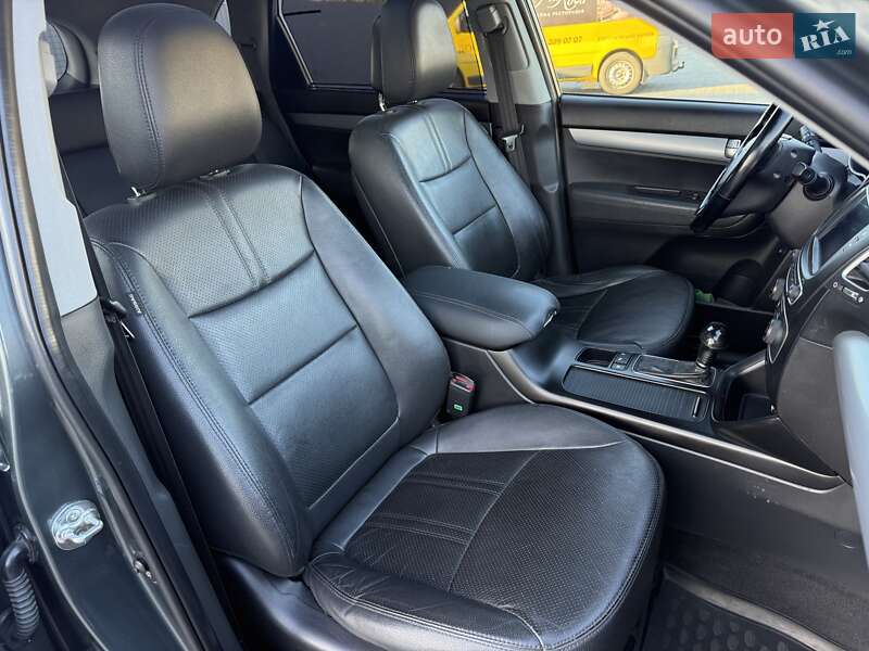 Позашляховик / Кросовер Kia Sorento 2013 в Чернівцях фото 10 Позашляховик / Кросовер Kia Sorento 2013 в Чернівцях